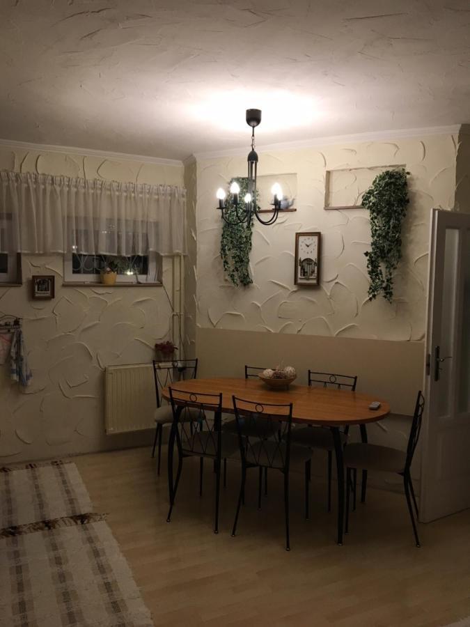 Tocc Apartman Gyál Exterior foto